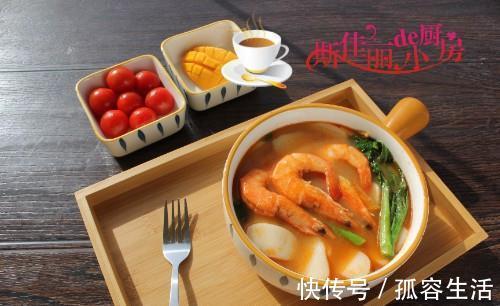 姜末|45岁女人极简午餐,一人食也要有滋有味,网友:精致,日子过成诗