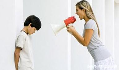 叛逆|李玫瑾:当孩子开始顶嘴,父母学会说这3句话,孩子未来更优秀