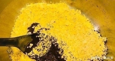 巧克力饼干别再买着吃了,不用水不用油,而且不用烤,在家就能做