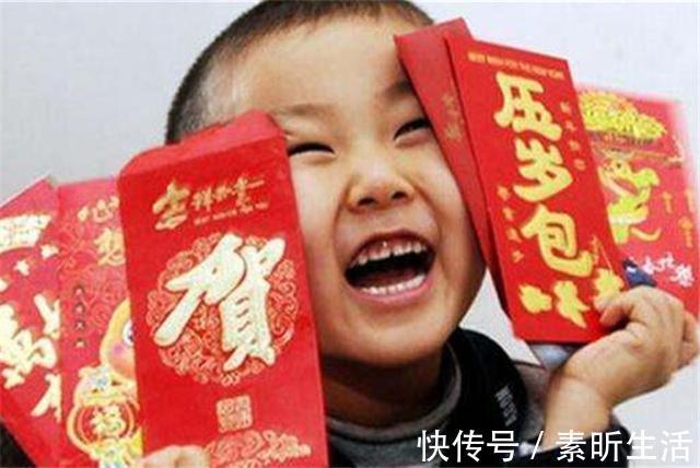 孩子|“孙子外孙一样疼”，姥姥给两个孩子发红包，宝妈打开后很心寒