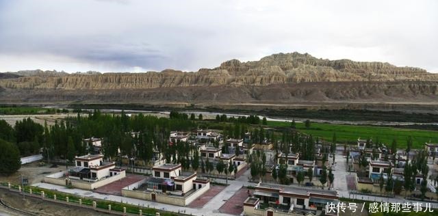 中年|古格遗址下的特色小康村扎布让!