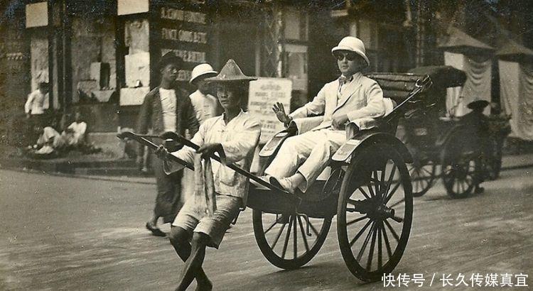 穿着打扮|晚清老照片女性结婚穿着打扮很华丽,图5那个妃子长得很像明星