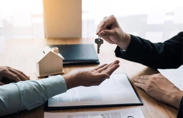 利率|别再傻傻的还房贷！做好“这四点”能省下一辆车，银行不会跟你说