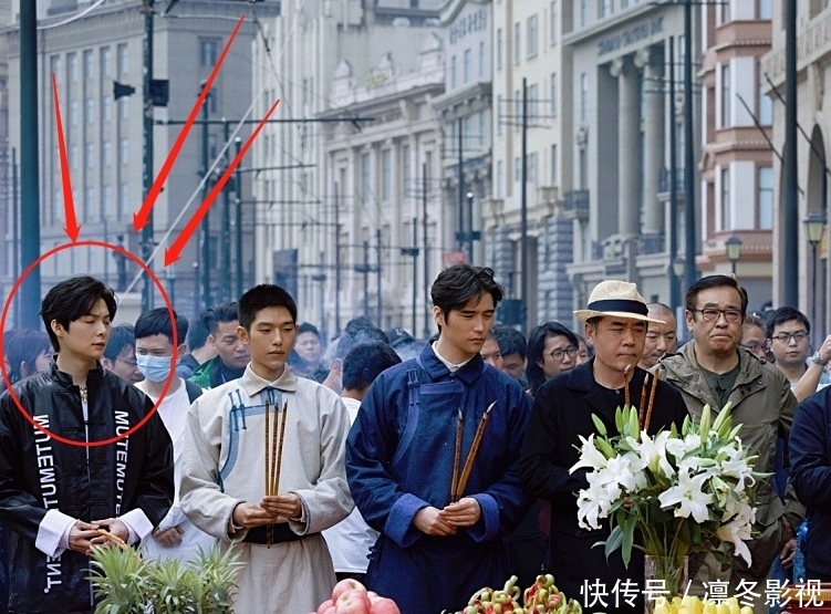 都说上综艺能翻红,看到周一围和马苏的资源,张铭恩才是赢家