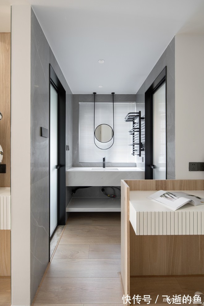 雾霾|雕塑玄关+进门卧室——“呵护型”色彩美家