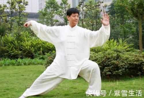 慢性疾病|高血糖很喜欢这3种食物,鸡蛋也在其中,为了身体健康,要忌口