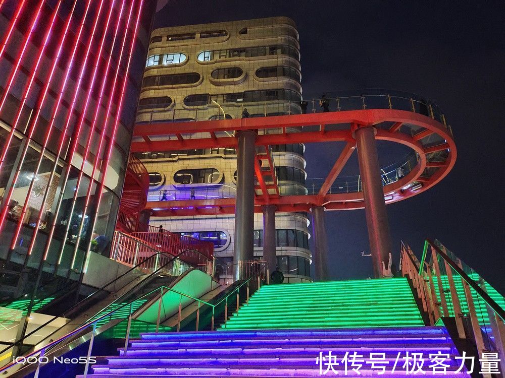 hdr|用稀土降伏火龙，不止强悍双芯加持，iQOO Neo5S深度体验后惊呆了