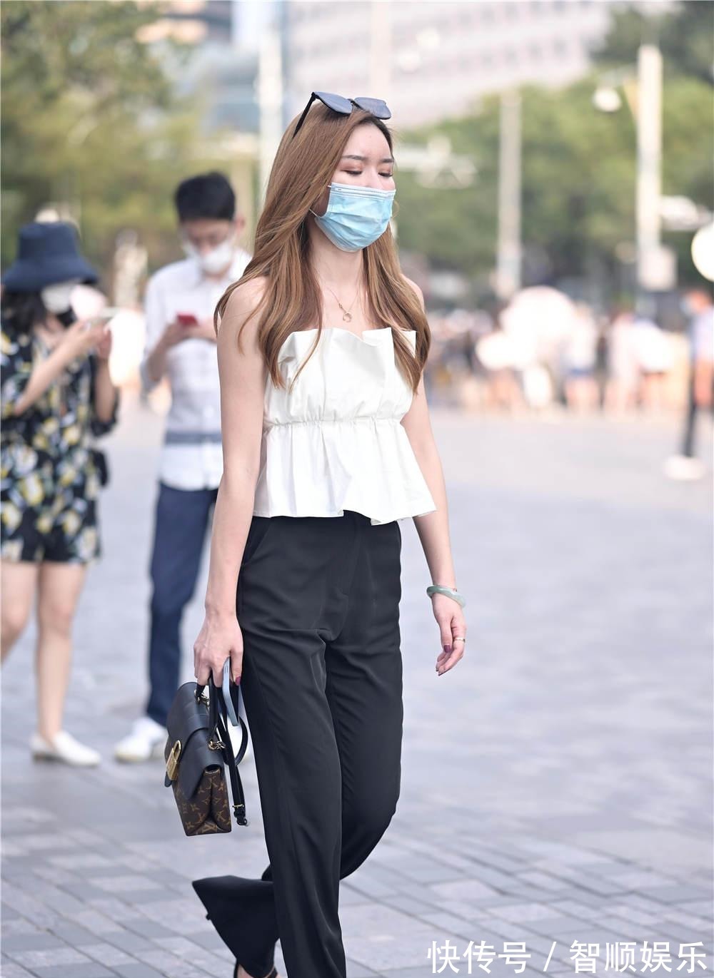 高跟鞋 夏季长裤搭配,面料很重要,清凉舒适还要时尚显气质!