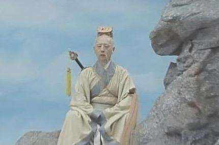 九灵元圣@九灵元圣地位那么高,为何甘当坐骑他的主人有另外一个身份