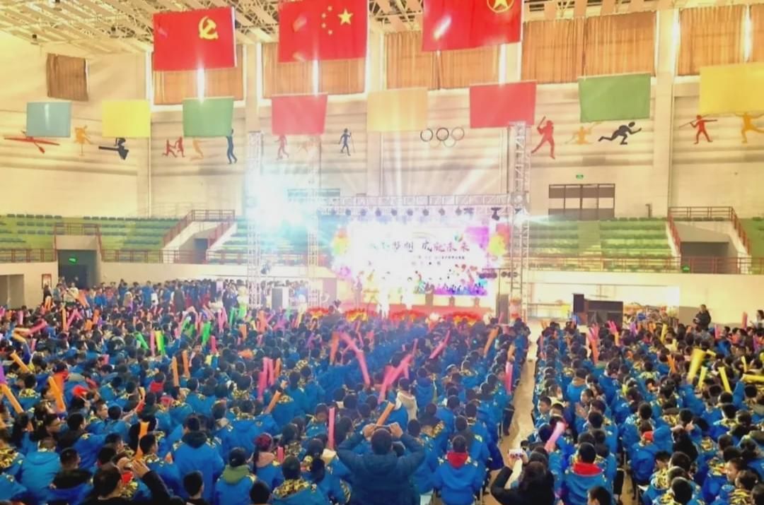 羊山中学素质教育展风采