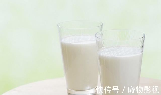 骨密度|每天坚持喝一杯牛奶,会给身体带来哪些变化?