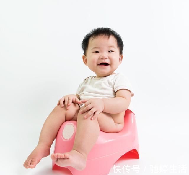 如厕|经过便盆训练的孩子,突然倒退回原点,几个小妙招帮你解决