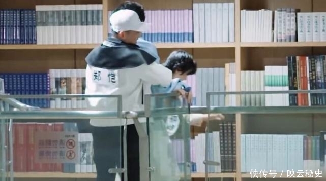 优越感 宋雨琦打baby面部后,被网友曝在后台把开水倒助理身上,做事嚣张