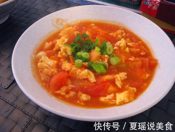 孩子不爱吃饭消化不良西红柿配上此物，孩子一顿能多吃一碗米