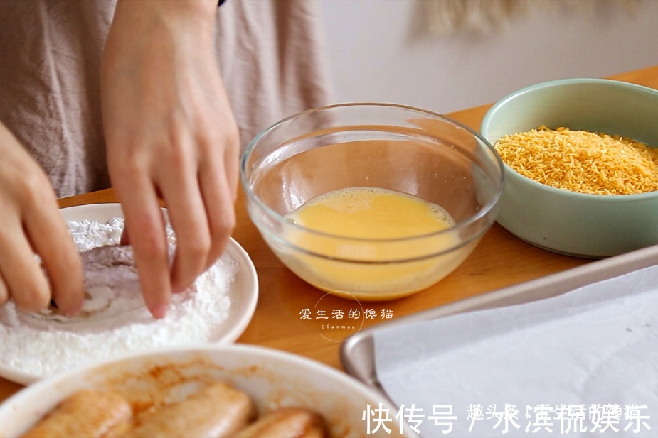 鸡翅这样做太香了,轻轻一掰就能脱骨,做一盘吃一盘,根本不够吃