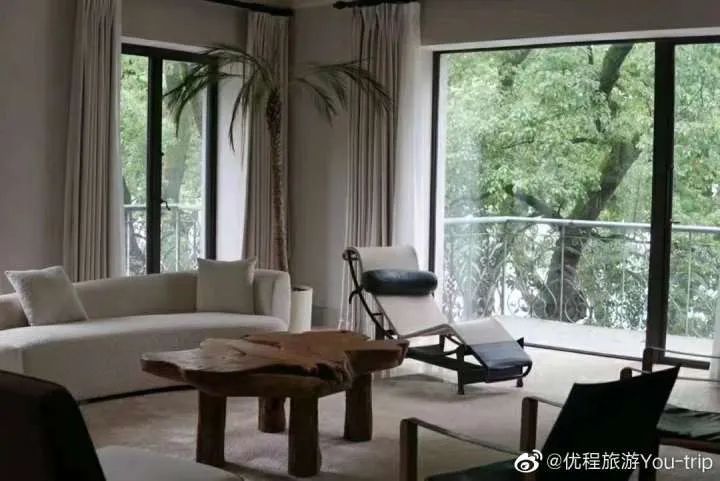 秋水山庄|12000元一晚！这里开放营业了，网友：小数点点错了吗？