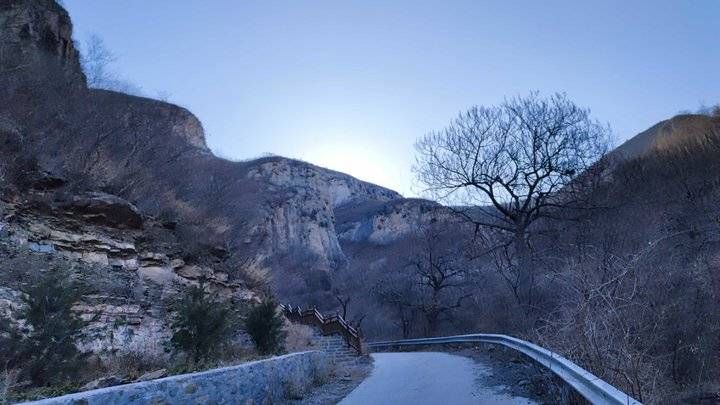 南太|七律·游济南南太行长清王泉村