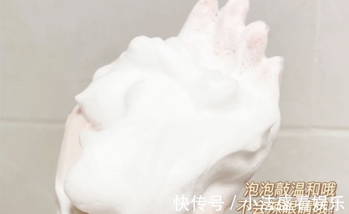 氨基酸洗面奶|把脸打湿,就上洗面奶?做不到“这几点”,别怪毛孔粗大易长痘