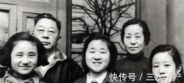 民国时期$民国才女赵清阁:告诉老舍只有跳江才能相守,老舍投湖她终身未嫁