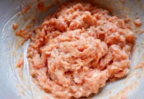  调肉馅|调饺子馅时，学会这些技巧，不管包什么馅都适用