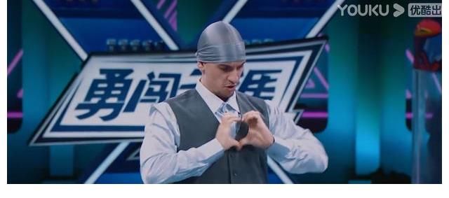 街舞4|《街舞4》Poppin C为何去张艺兴战队？看完新一期节目你就明白