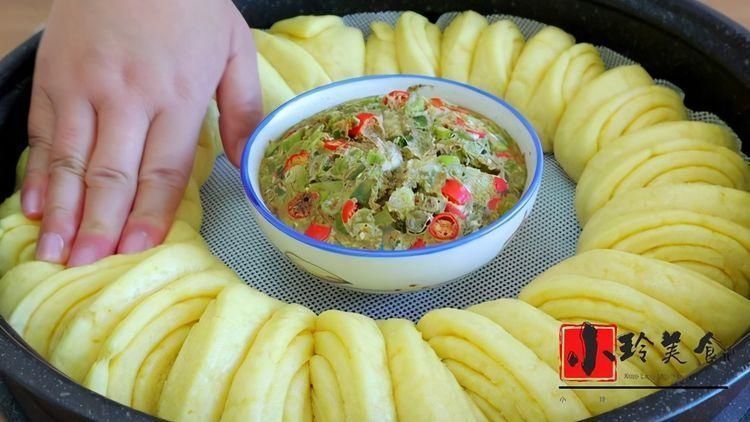 玉米面最好吃的做法，一层比一层香，连吃3天都没吃够，营养解馋