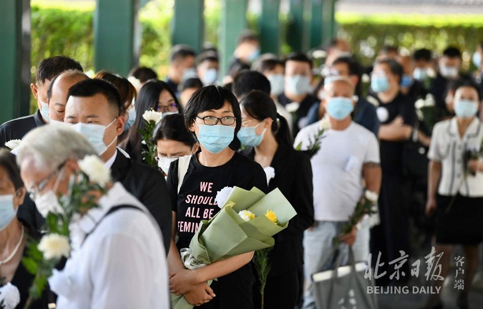 先生|致敬，送别！许渊冲逝世前两小时还在看书学习