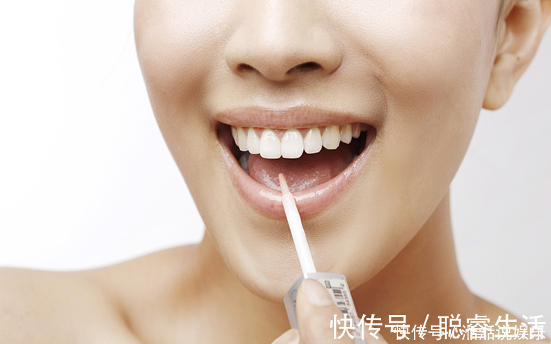 直线|女人睡觉时,床边经常放这些东西,颜值直线上升,素颜也能非常美