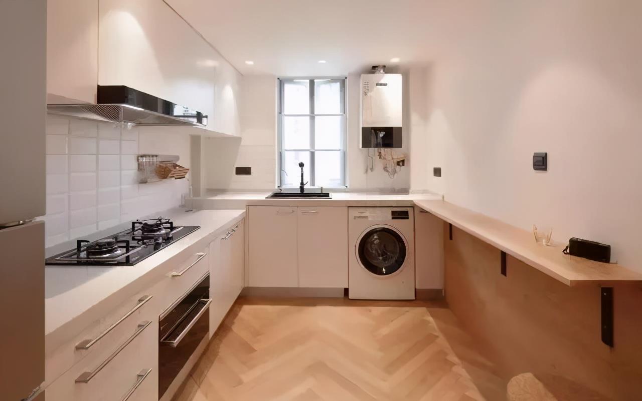 收纳|50㎡原木风一居，电视墙改书墙，阳光餐厅兼书房，收纳颜值太棒了