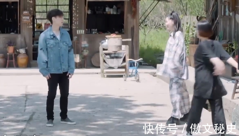 張子楓|金靖現(xiàn)身《向往5》,張藝興下一期要忙了,做飯“陪玩”全不落