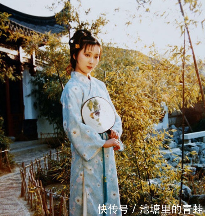 四大名著|演遍四大名著的古典美人何晴,做小三都理直气壮,半生经历坎坷