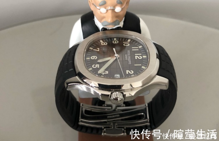 劳力士 低调的潜水表,没有华丽的外衣,却深表迷的喜爱