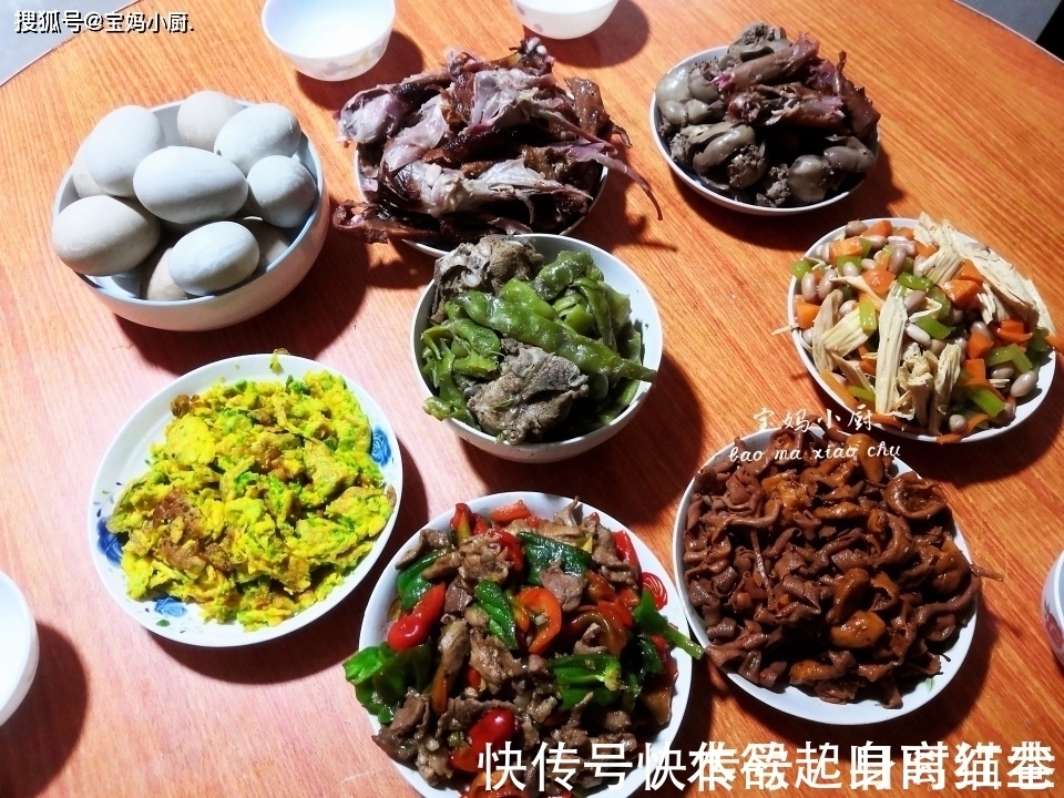 一家三口自驾回内蒙,第一餐8道菜,朋友:胖五斤再回来