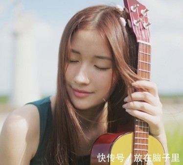 直发|圆脸适合弄什么发型好看 6款瘦脸直发发型超显气质