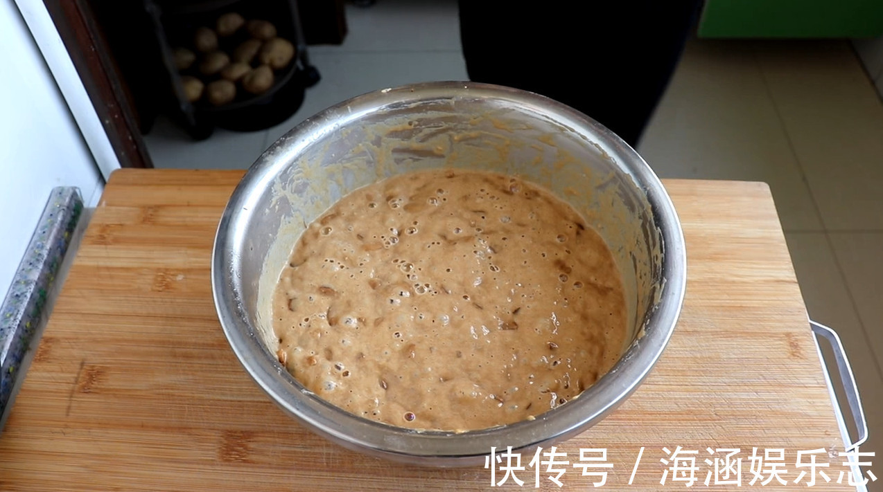 发糕|教你在家做红糖大枣发糕，诀窍告诉你，松软香甜又好吃，超简单