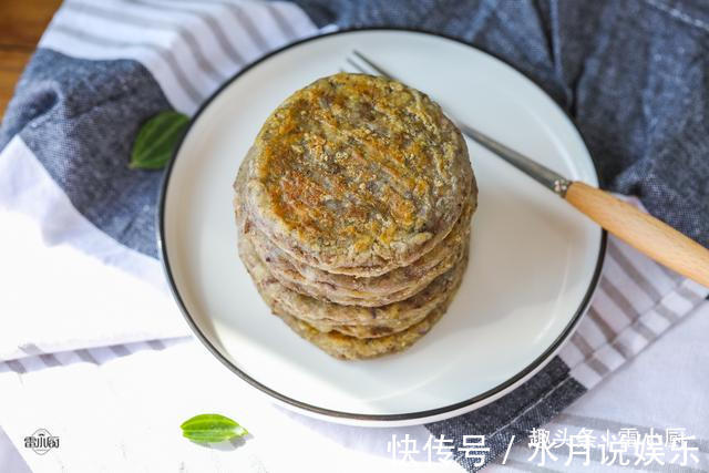 山药蛋|用山药蛋做的小饼，又香又糯，吃一个还想吃一个