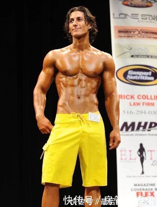 健身房|健身8年,他被称“健体界的微笑王子”,让他手把手教你增肌塑形