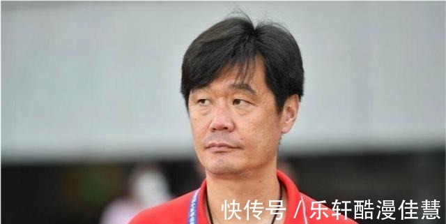中超|央视直播国足“抗日击越”,郑智终于进国家队,艾克森或想回中超