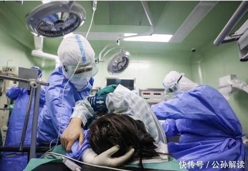 脑瘫|孕妈听老人建议孕晚期没去医院产检,怀孕11个月还没出生,剖腹产后成脑瘫