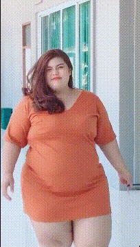 |搞笑GIF趣图你们是不是都喜欢胖胖的女朋友。