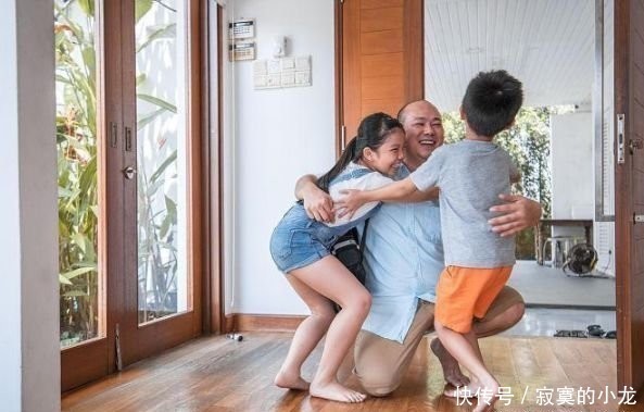 对孩子|孩子为什么任性、不听话？与父母的3个行为有关系，你中招了吗？