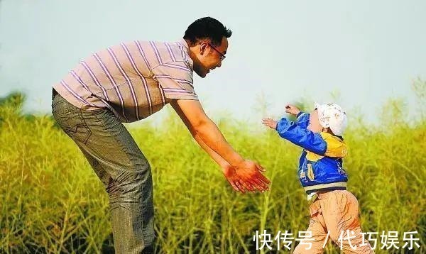 暴力|最伤孩子8句话,句句像刀子,可惜多数父母天天挂嘴边