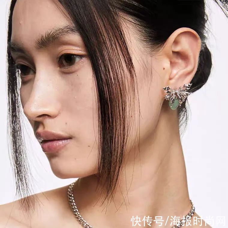 新中式风|穿旗袍、戴玉石、玩发簪...新中式风是时候逆袭了