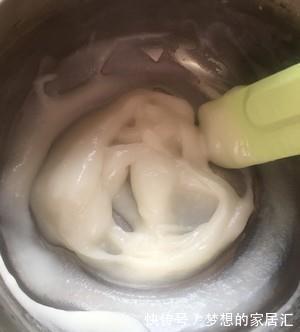 家庭早餐面包做法，蒜香面包，简单美味，全家都喜欢，吃不够