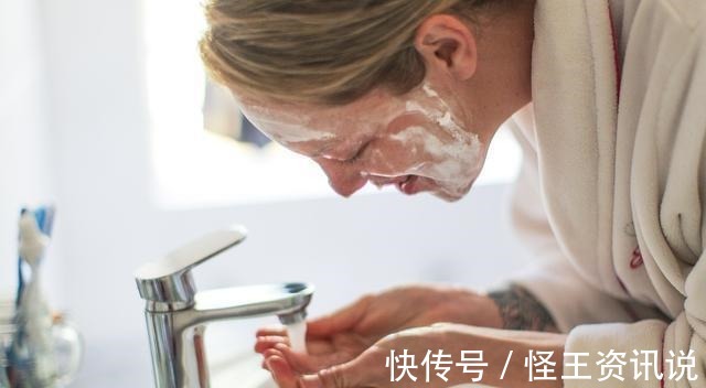 护肤品 女人不管奔几,洗脸后要懂得“4不要”,不然再贵的护肤品也白用!