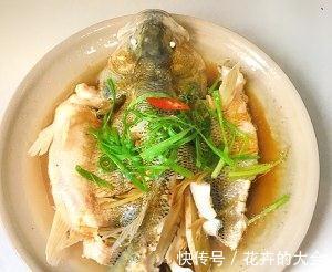 家常鱼肉菜谱，清蒸鲈鱼，简单营养美味，一道不错的健康菜谱