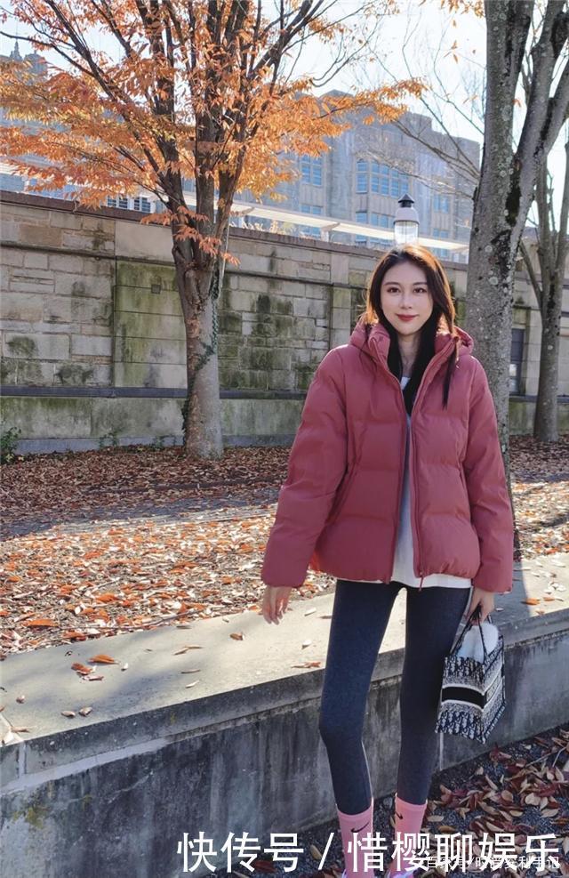 穿羽绒服时,挑对颜色是关键,建议多穿这几种“流行色”,特好看