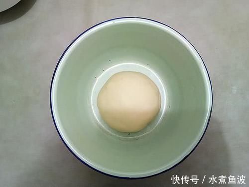面粉|以后面粉就这样做,加1个鸡蛋,不用烤不用蒸,比蛋糕都好吃