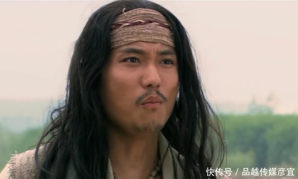 此人在梁山排名第三十,与宋江情深义重,阵亡后皇帝亲自追封