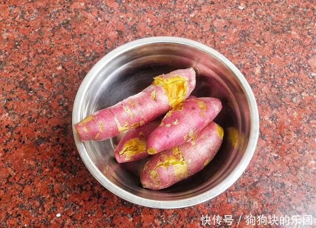 早餐|早餐不用挖空心思,试试红薯饼,香甜软糯,不发面不醒面,直接烙